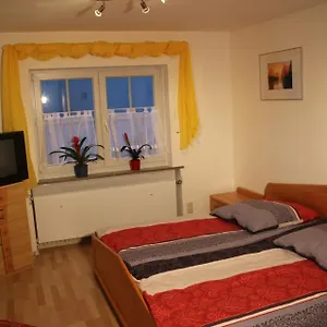  Apartment Mit 4 Schlafzimmer Fuer 2 Bis 9 Gaeste----apartment With 4 Bedrooms For 2 To 9 Guests Deutschland